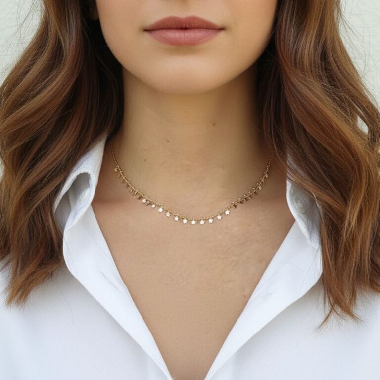 collier pour femme plaqué or 18 carats finement orné de pampilles étoile collier pour femme plaqué or 18 carats finement orné de pampilles étoile