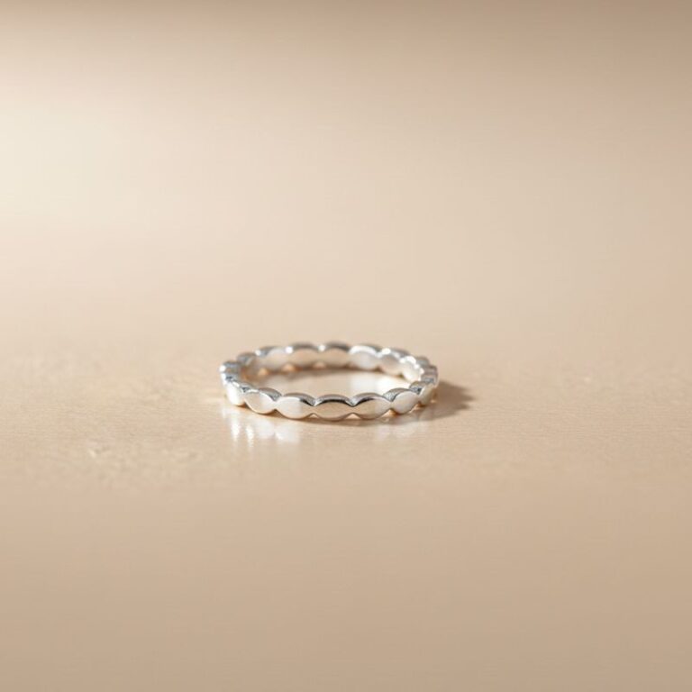 bague fine pour femme en argent 925 fine et dentelée