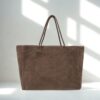 cabas daim format A4 couleur taupe