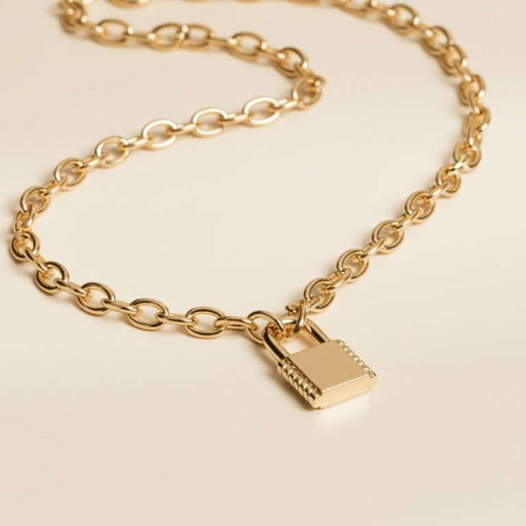 collier cadenas ras de cou en plaqué or 750/000 à maillons larges – bijou doré Zosha Collection