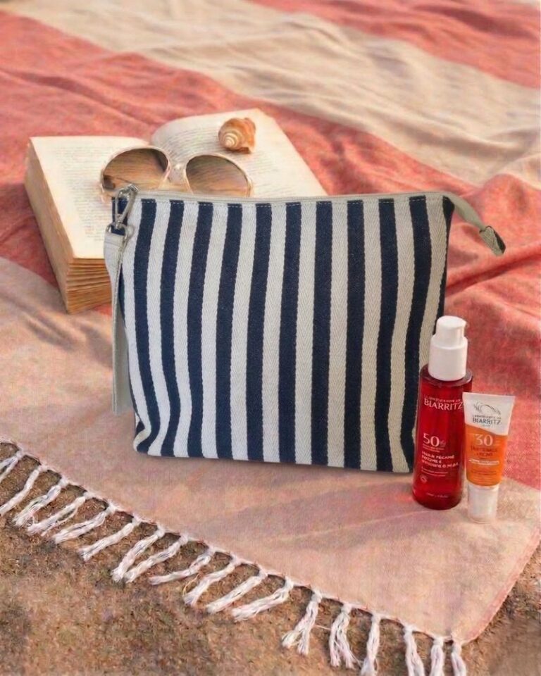 grande pochette de plage guétary – rayé bleu