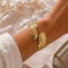 jonc acier feuille Bracelet jonc feuille asymétrique Mile MIla